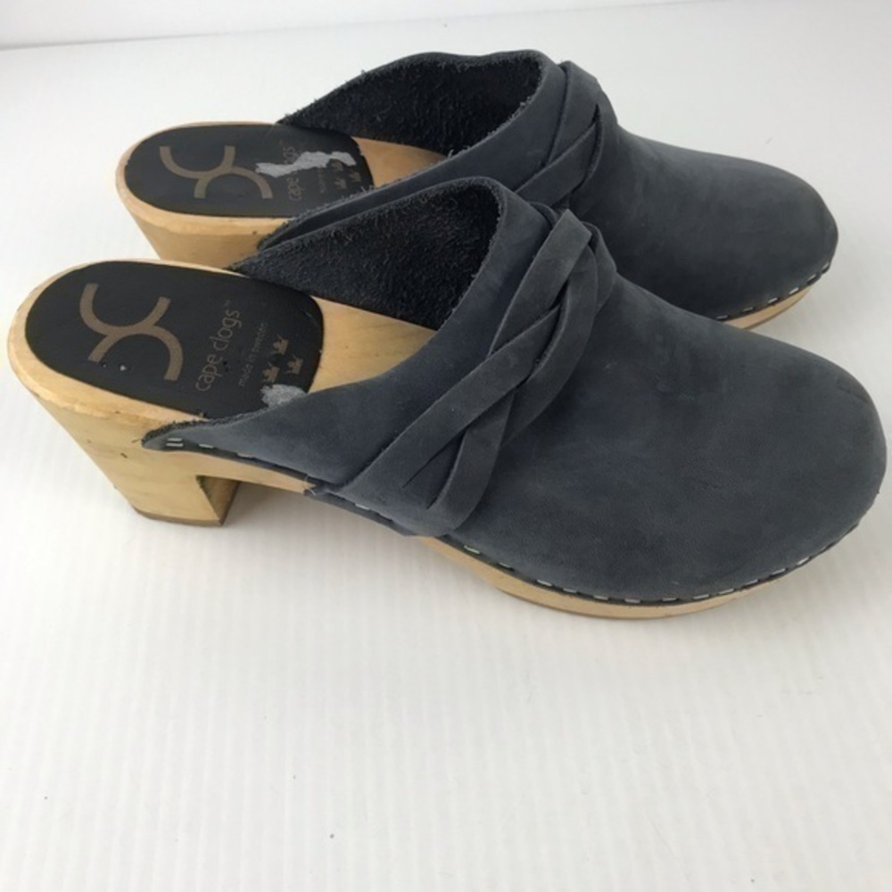 Cape Clogs Size 40